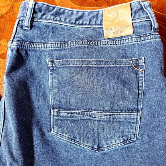 Tommy Bahama Relax Fit Jeans - Size 42x30 - Picture 3 of 12